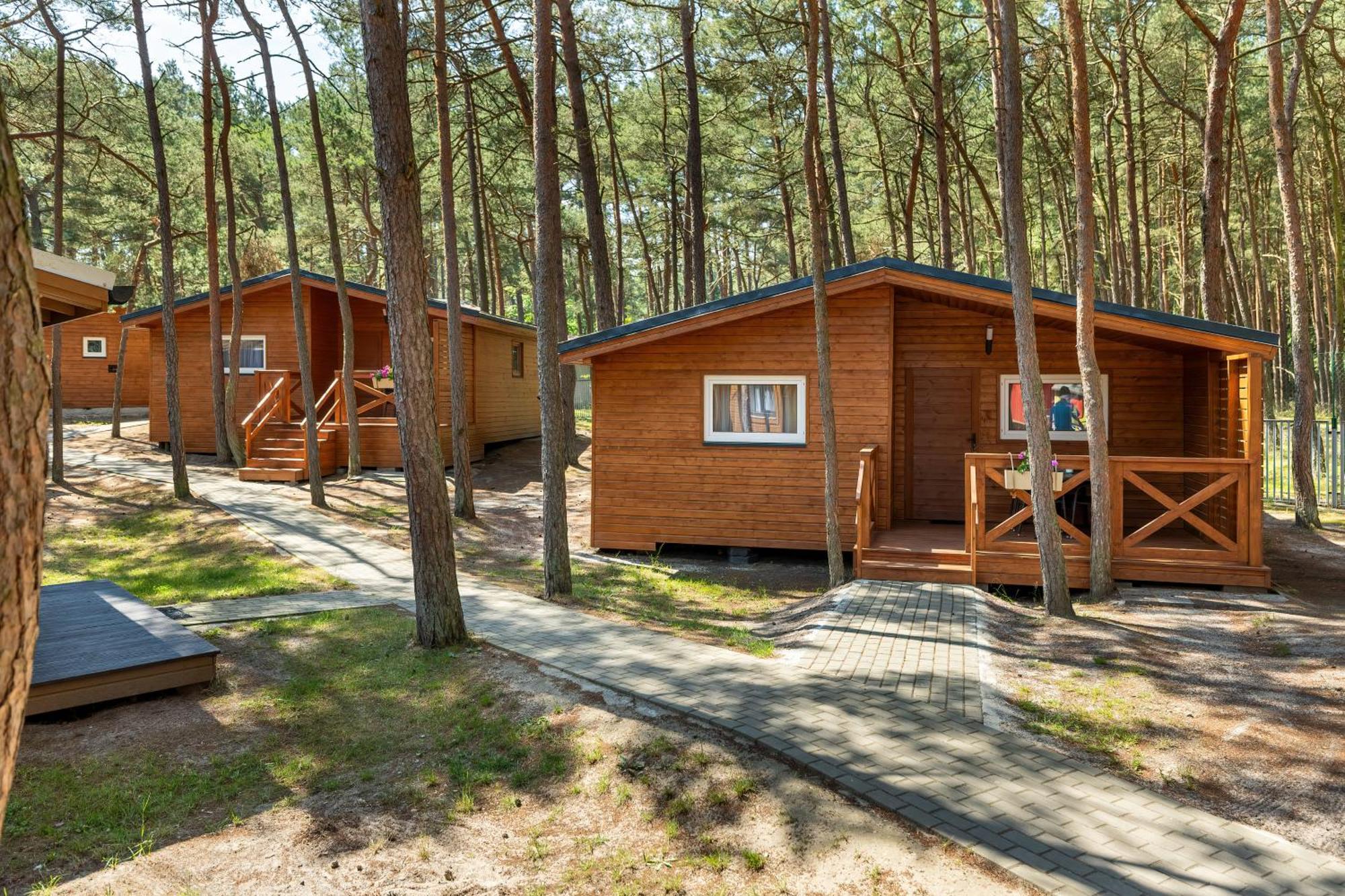 Domki Letniskowe Arkadia Pobierowo Buitenkant foto